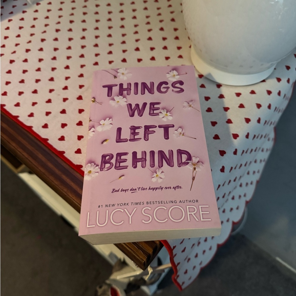 Book | “Things We Left Behind” by Lucy Score